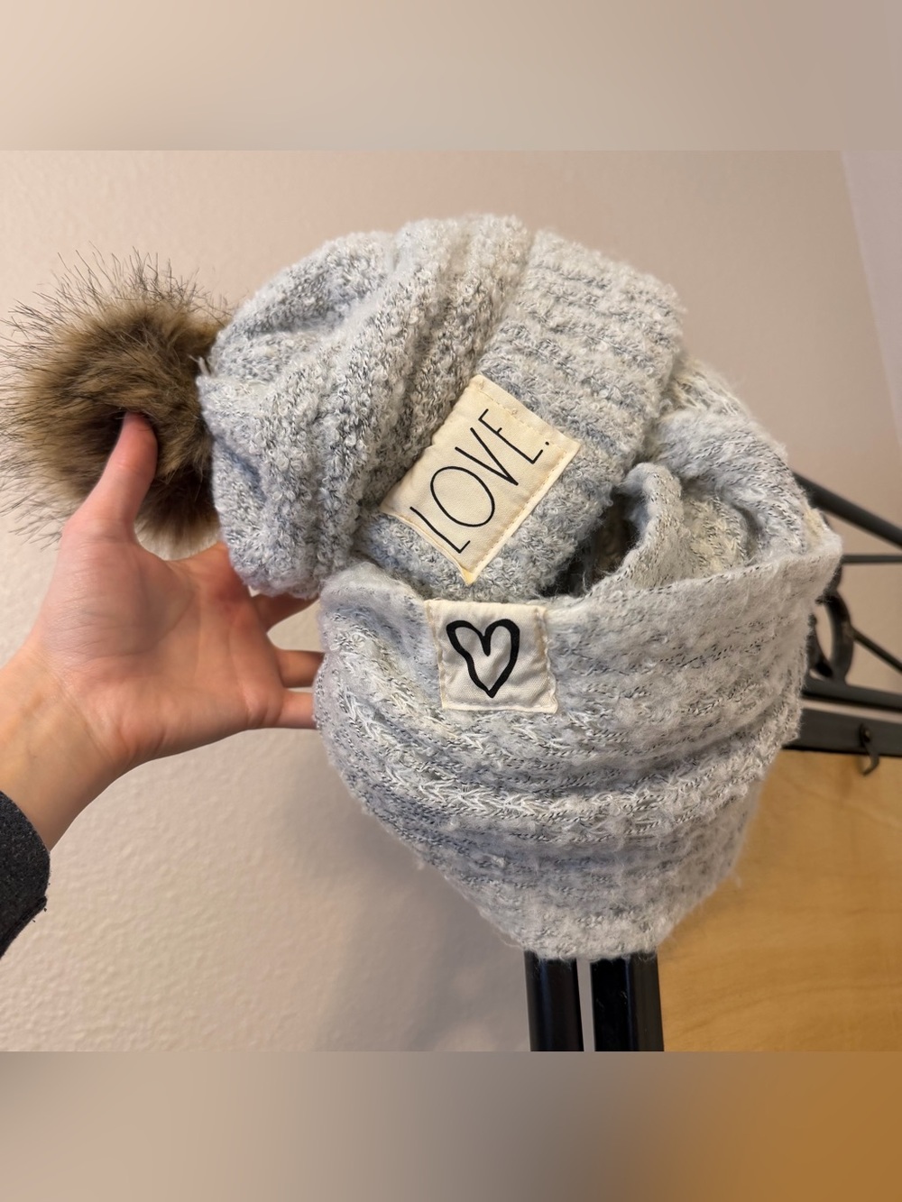 Rae Dunn womens OS gray knit pom pom beanie & infinity scarf duo faux fur winter
